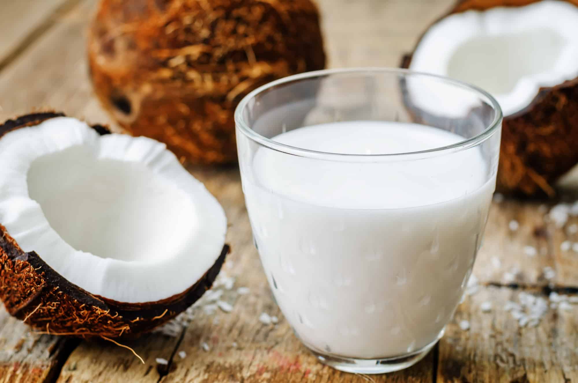 echde de coco en vaso.