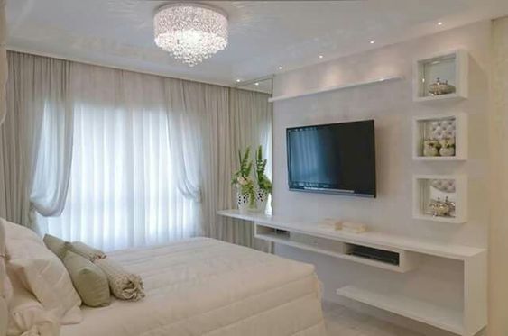¿Y si tienes una televisión en la pared del dormitorio?