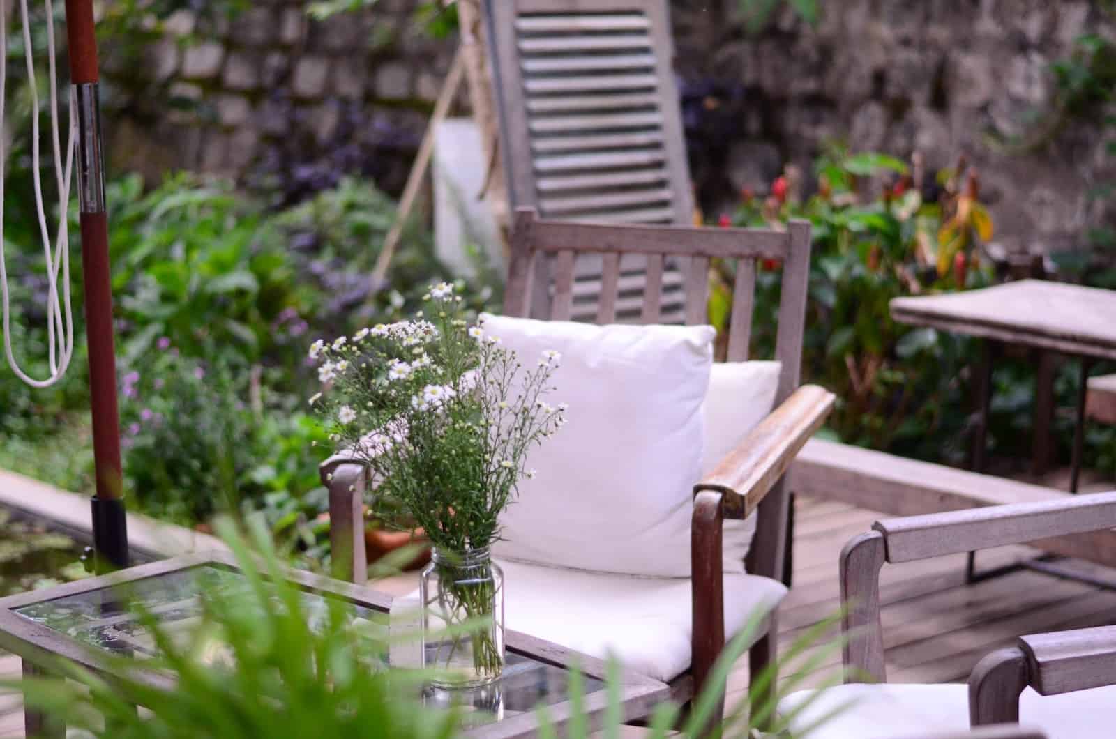 como decorar una terraza con poco dinero